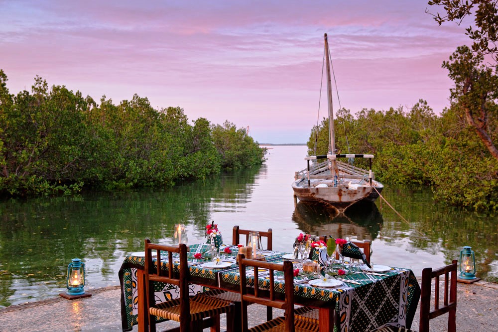 Chole Mjini Lodge - Dining boat Mafia Island Zanzibar
