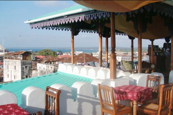 roof restaurant Hurzumi Stone Town Zanzibar