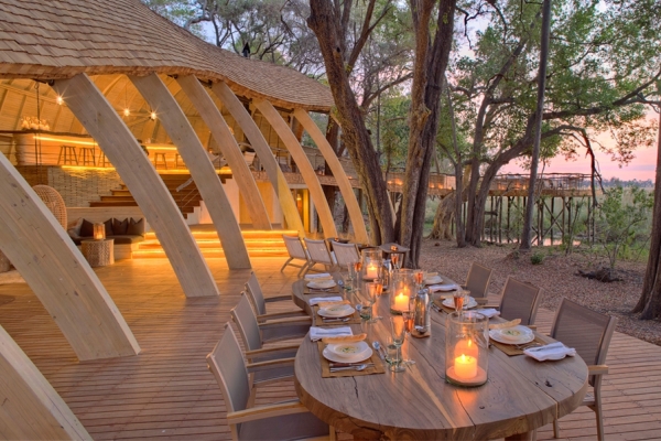Sandibe Okavango Delta Botswana dining table Andbeyond