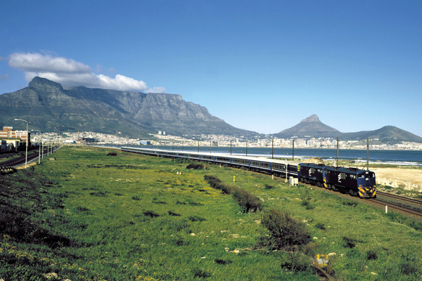 Blue Train luxury train pulling out of Cape Town