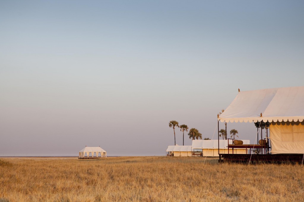 Celebrating Botswana OR FN profile San Camp Accommodation Landscape (10) David Crookes