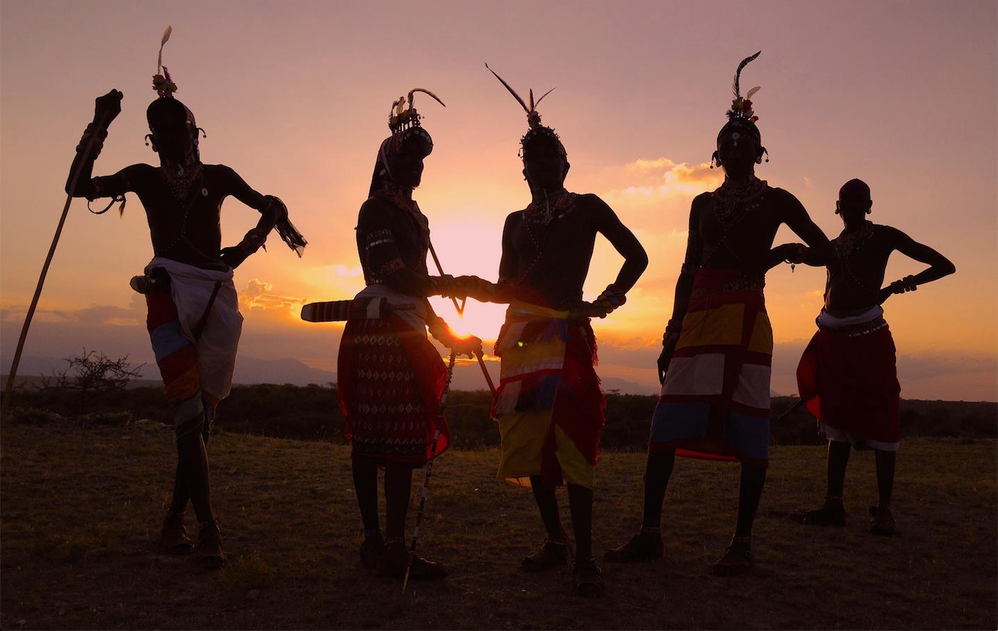 Sunset and 5 Samburu warriors © Saba Douglas-Hamilton