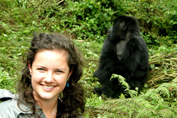 Meeting gorillas in Rwanda, solo safari