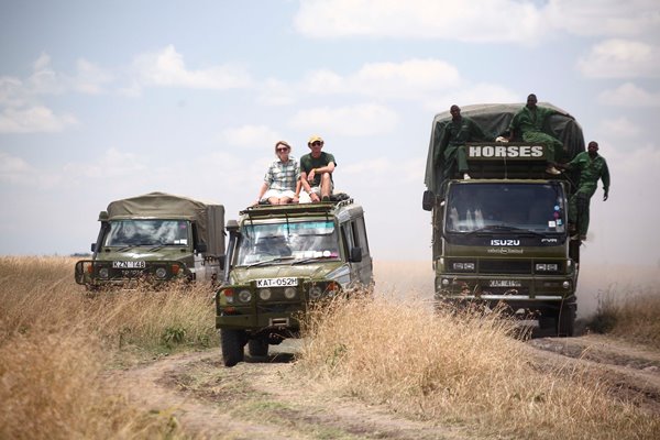 Gordie, Felicia and their team en-route to the Masai Mara 