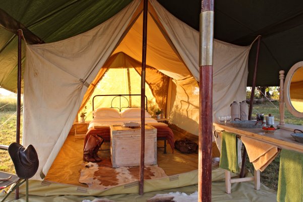 Comfortable and spacious safari tents 