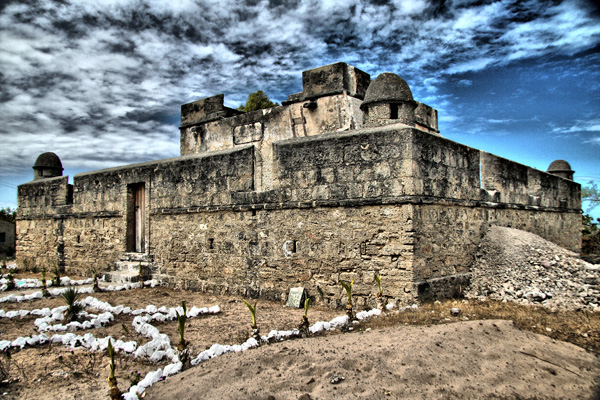 Abandoned colonial fort