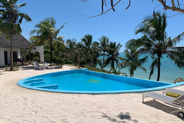 Pool overlooking the beach at Shooting Star, Zanzibar